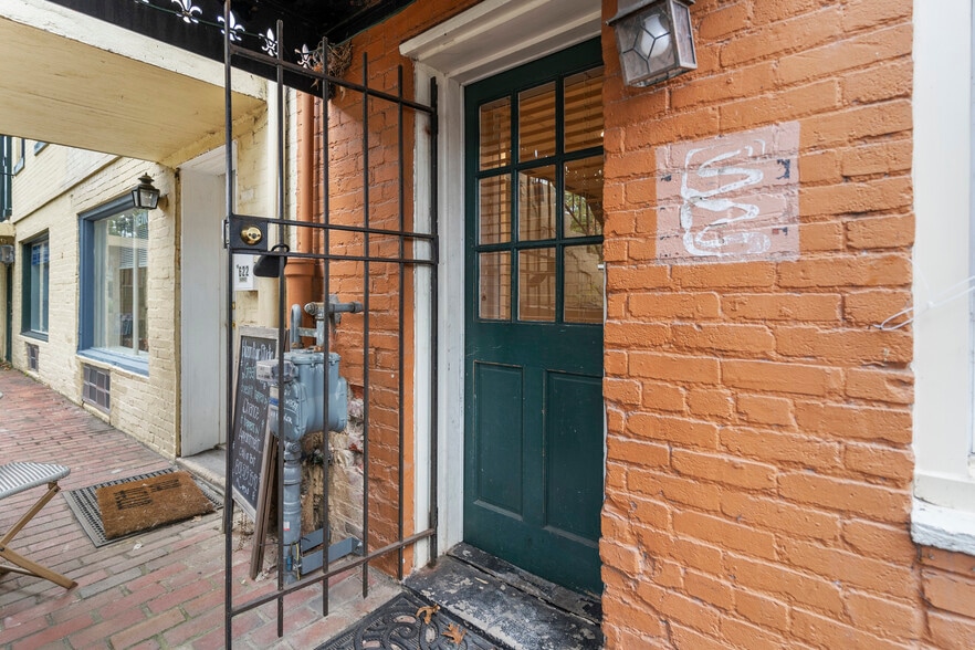 More Photos Of 624 N Washington St, Alexandria Office For Lease