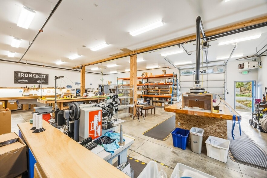More Photos Of 1600 Carolina St, Bellingham Industrial For Sale