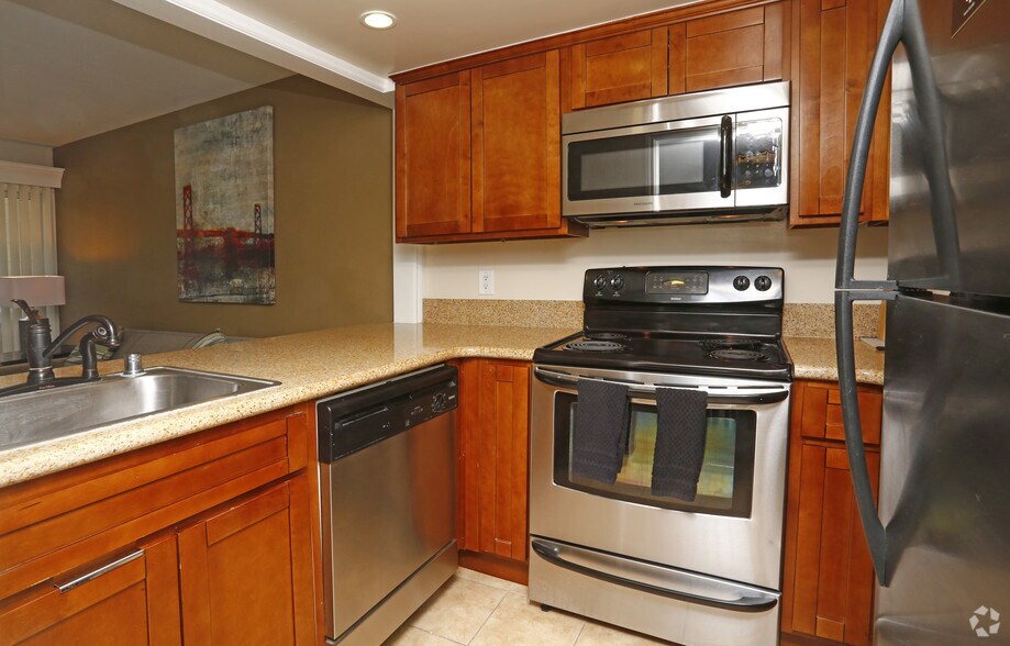 More Photos Of 20 E Main St, Los Gatos Apartments For Lease