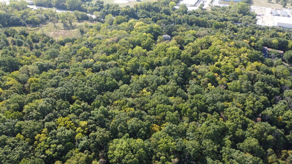 More Photos Of 10040 Kaw Dr, Edwardsville Land For Sale