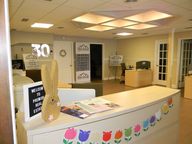 More Photos Of 1012 Mantua Pike, Woodbury Heights Office For Lease