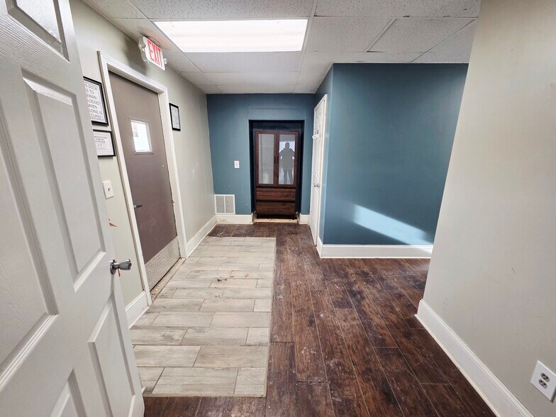 More Photos Of 1302 Broadway, Lorain Storefront Retail Residential For Sale