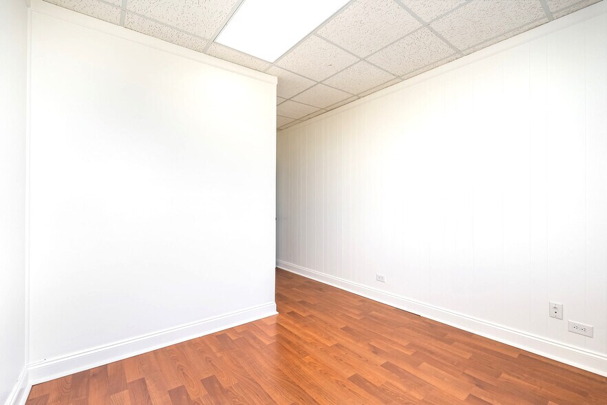 More Photos Of 1980 N Atlantic Ave, Cocoa Beach Medical For Sale