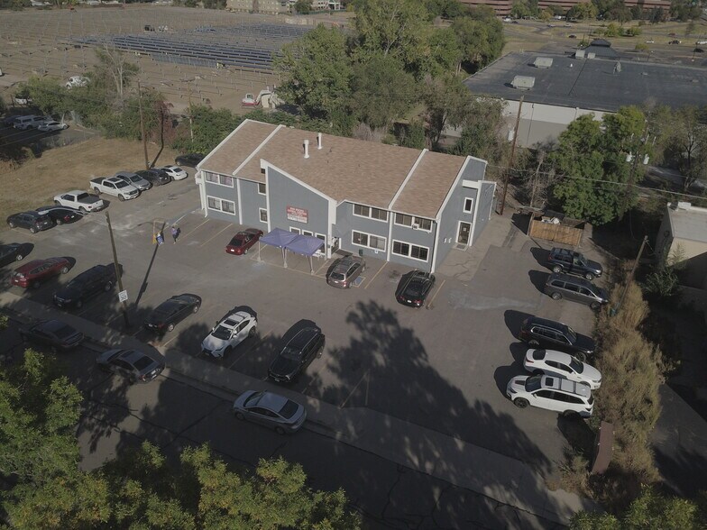 More Photos Of 620 Miller Ct, Lakewood Freestanding For Lease