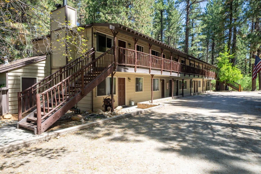 More Photos Of 42268 Moonridge Rd, Big Bear Lake Hotel For Sale