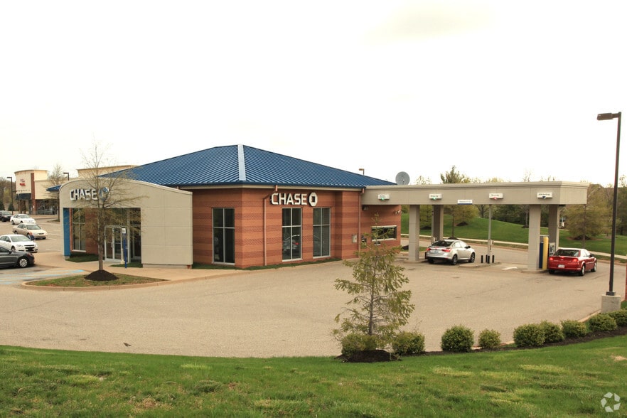 More Photos Of 8101-8141 Bardstown Rd, Louisville Unknown For Lease