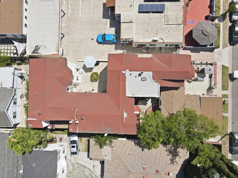 More Photos Of 1250 N Mariposa Ave, Los Angeles Apartments For Sale