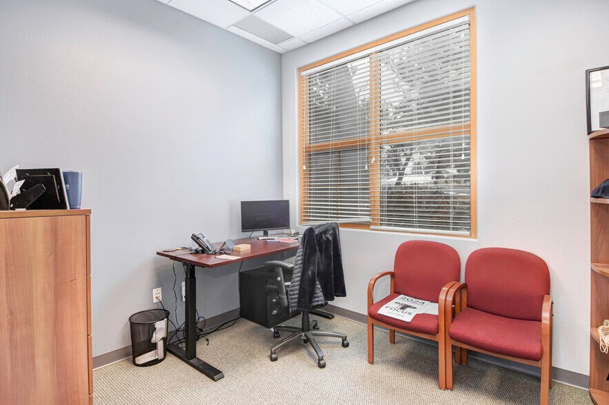 More Photos Of 88 Inverness Cir E, Englewood Office For Sale