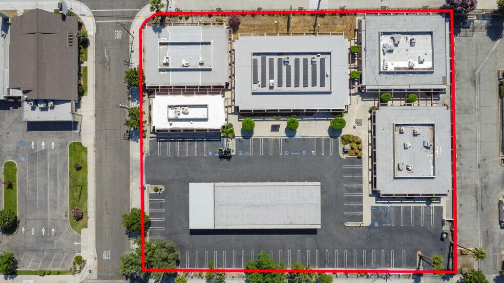 More Photos Of 361-397 N San Jacinto St, Hemet Medical For Sale