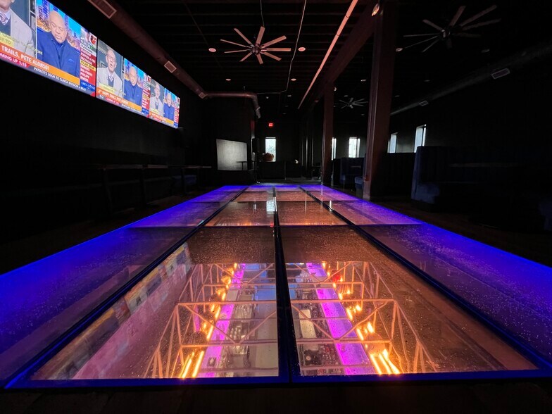 More Photos Of 326 N Chaparral St, Corpus Christi Freestanding For Sale