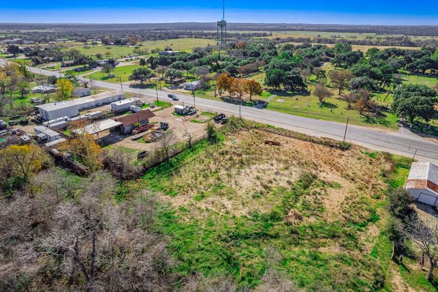 More Photos Of 1561 Pierce Street, Luling Land For Sale
