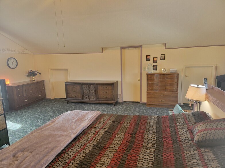More Photos Of 609 E 1st Ave, Odessa Hospitality For Sale