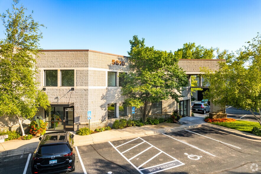 More Photos Of 5852-5870 Baker Rd, Minnetonka Unknown For Lease