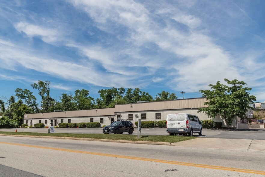 More Photos Of 8 Music Fair Rd, Owings Mills Flex For Sale