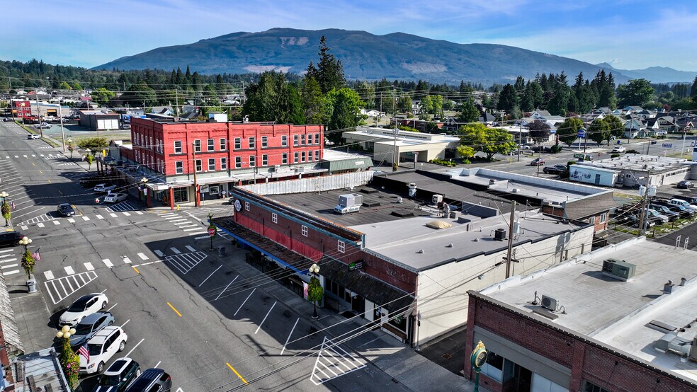 More Photos Of 205 Ferry St, Sedro Woolley General Retail For Sale