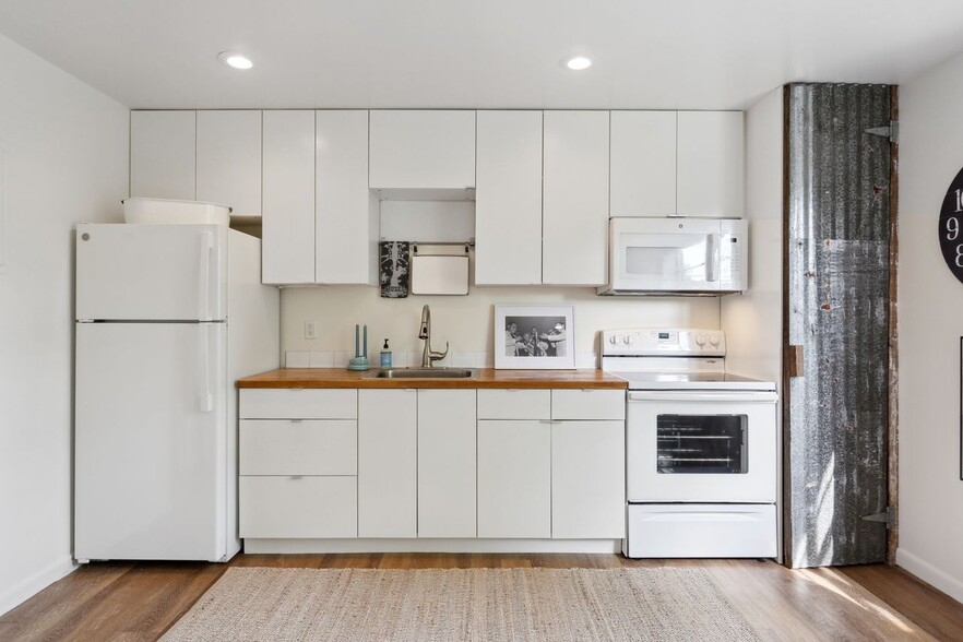 More Photos Of 3135 Dauphine St, New Orleans Apartments For Sale