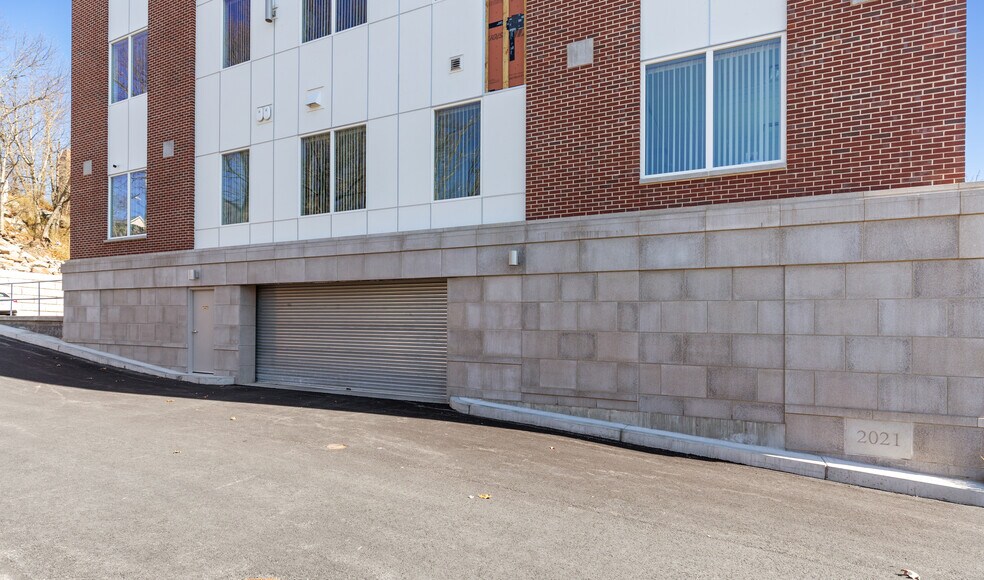 More Photos Of 218 Willard St, Quincy Office For Lease