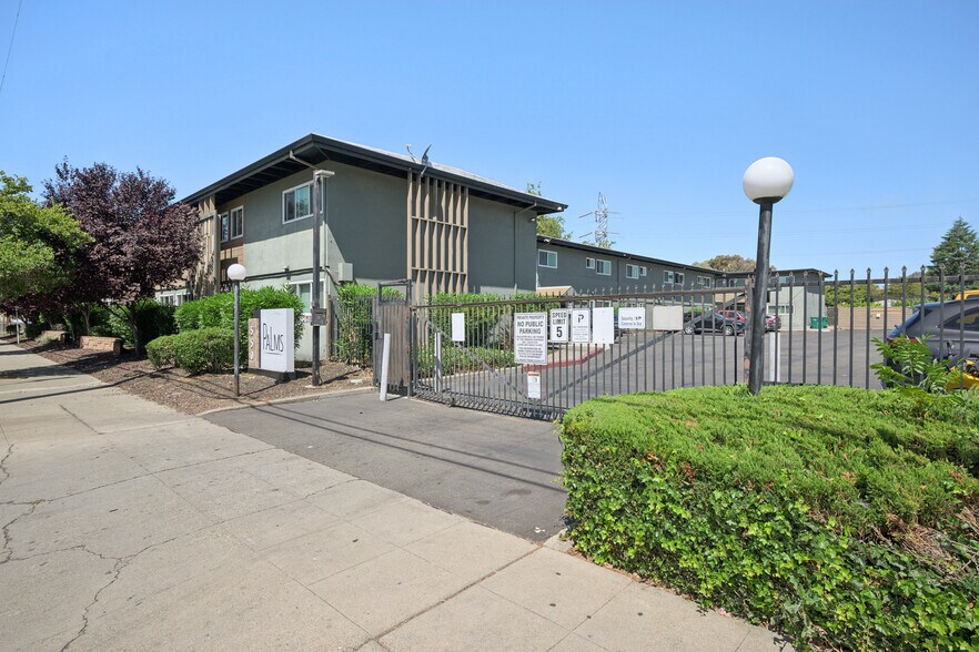 Primary Photo Of 550 Berry Ave, Hayward Apartments For Sale