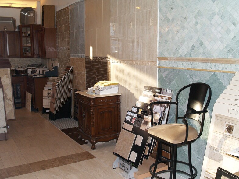 More Photos Of 960-964 Kinderkamack Rd, River Edge Storefront Retail Office For Lease
