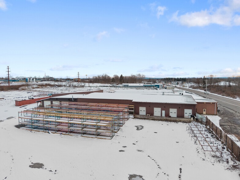 More Photos Of 8568 Brewerton Rd, Brewerton Auto Salvage Facility For Sale