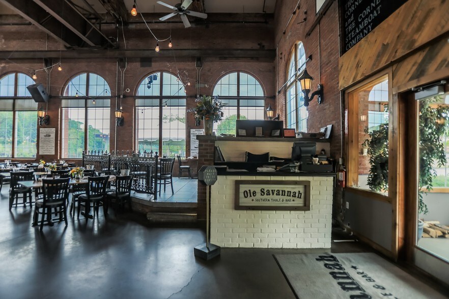 More Photos Of 88-110 Rondout Landing, Kingston Restaurant For Sale