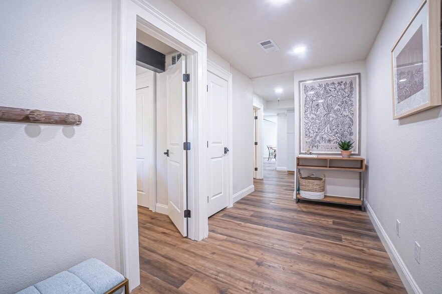 More Photos Of 1106 G St, Sacramento Multifamily For Sale