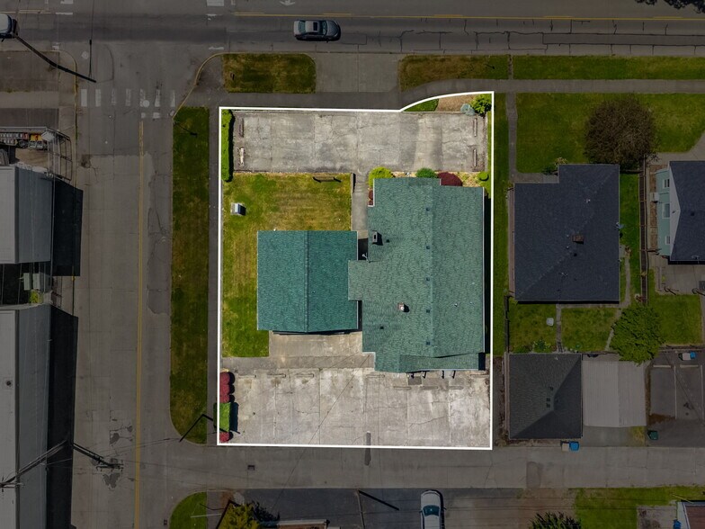 More Photos Of 1068 Market Blvd, Chehalis Office For Sale