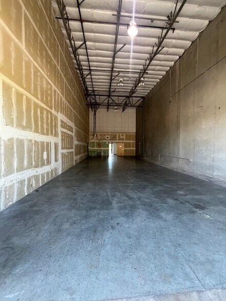 More Photos Of 4470 Yankee Hill Rd, Rocklin Flex For Lease