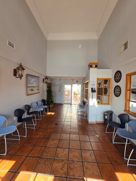 More Photos Of 7777 N University Dr, Tamarac Medical For Sale