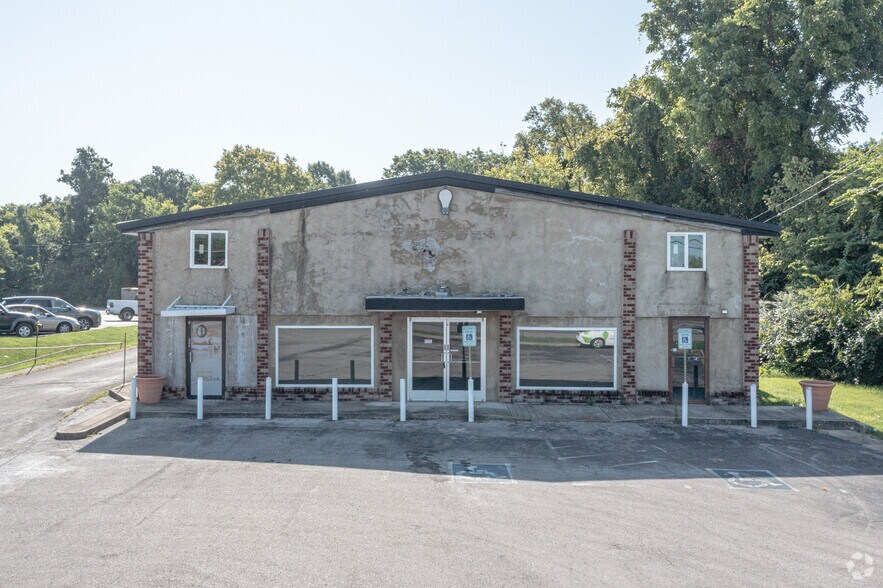 More Photos Of 707 S Cumberland St, Lebanon Storefront Retail Office For Sale