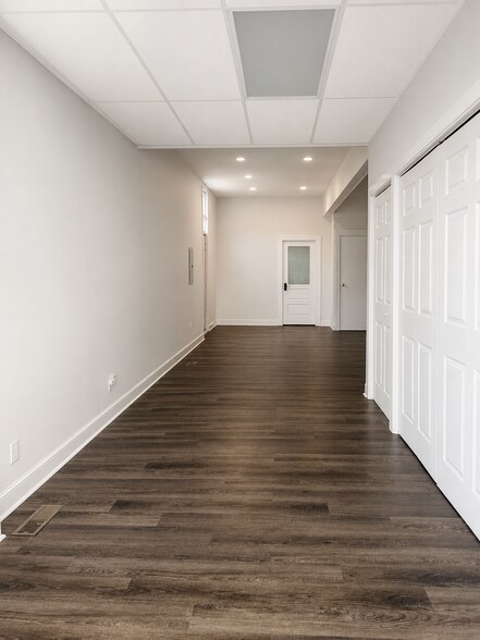More Photos Of 113-115 E 3rd St, Rushville Storefront Retail Residential For Sale