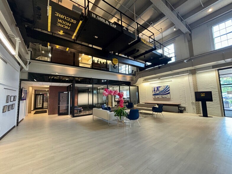 More Photos Of 5101 S Broad St, Philadelphia Office For Lease