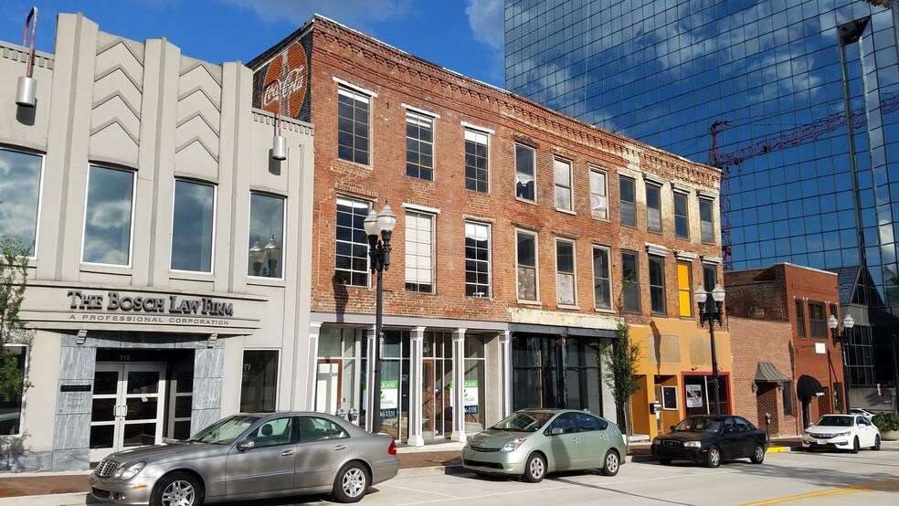 More Photos Of 714 Gay, Knoxville General Retail For Lease