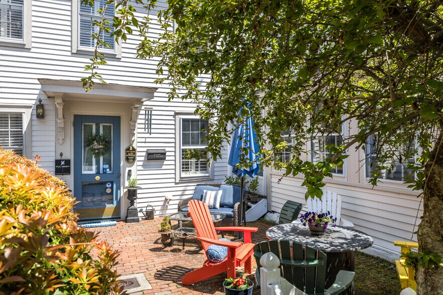 More Photos Of 1861 Main St, Brewster Hospitality For Sale