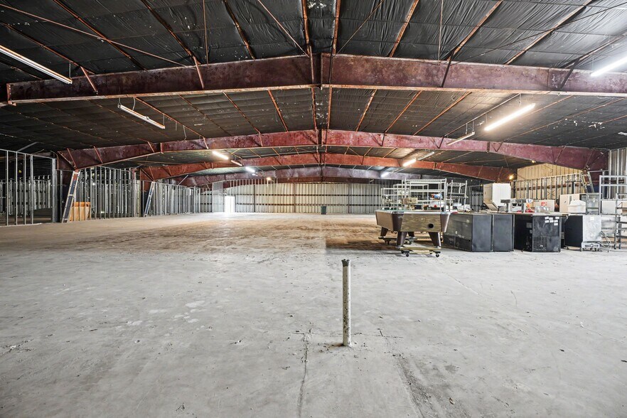 More Photos Of 37310 FM 521 Rd, Brazoria Distribution For Lease