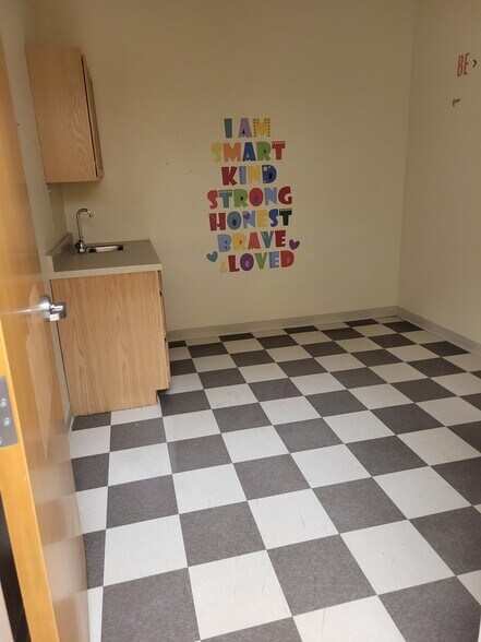 More Photos Of 125-175 Buckcreek Rd, Simpsonville Unknown For Lease