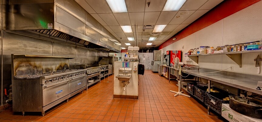 More Photos Of 107 W Coal Ave, Gallup Restaurant For Sale