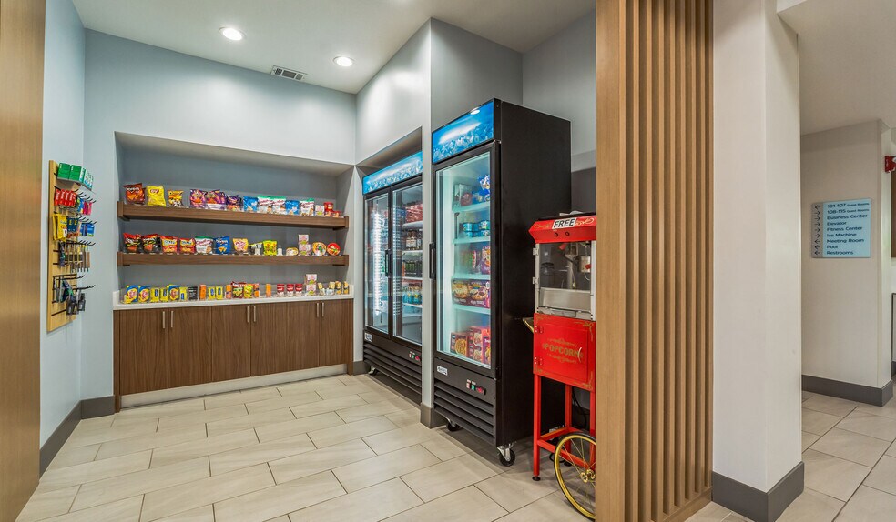 More Photos Of 46300 Interstate 10, Winnie Hotel For Sale