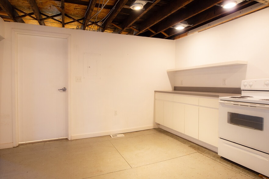 More Photos Of 630 S Stringfellow Ct, Salt Lake City Loft Creative Space For Lease