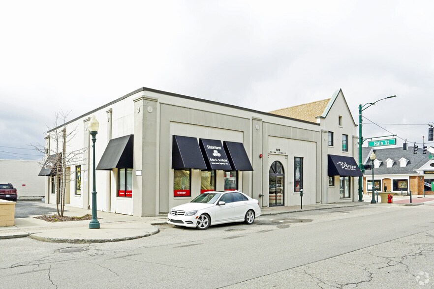 More Photos Of 234 S Main St, Rochester Storefront Retail Office For Lease