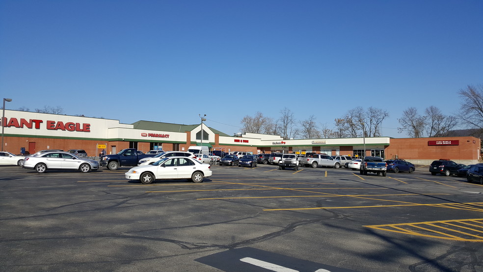 Primary Photo Of 800-820 Mckeesport Rd, Elizabeth Storefront For Lease