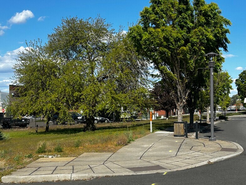 More Photos Of Lone Pine Blvd, The Dalles Land For Sale