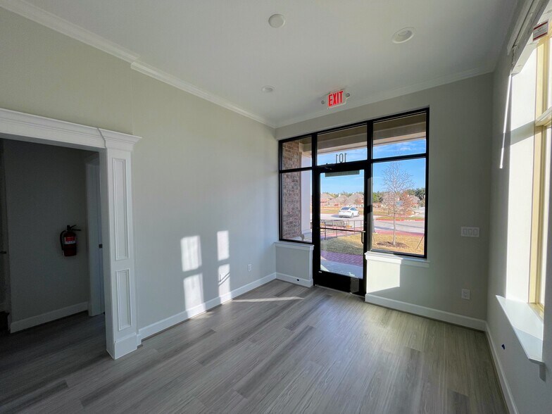 More Photos Of 7700 Preston Rd, Frisco Medical For Lease