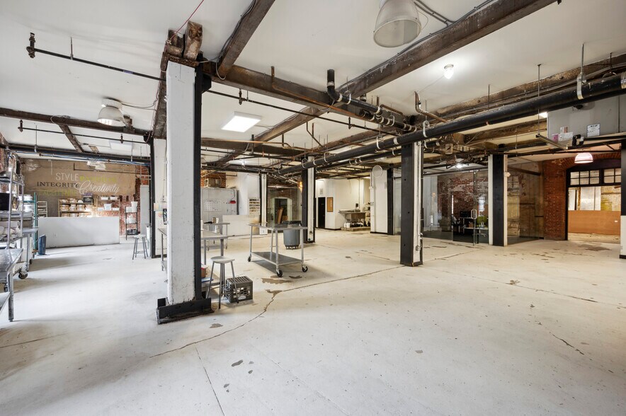 More Photos Of 1016 New Market St, Philadelphia Apartments For Lease