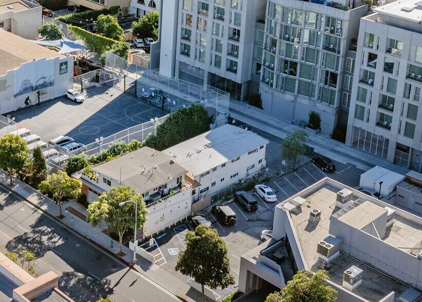 Primary Photo Of 1220-1224 Lincoln Blvd, Santa Monica Office Residential For Sale
