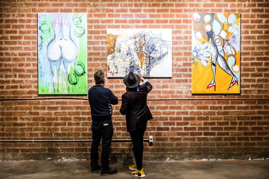 More Photos Of 1601 Colorado Ave, Santa Monica Showroom For Lease