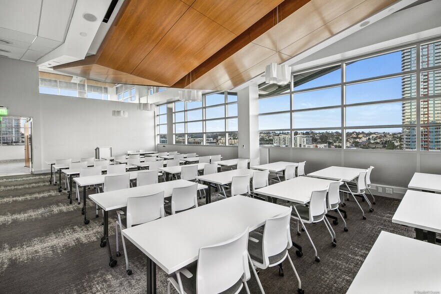 More Photos Of 1155 Island Ave, San Diego Office For Lease