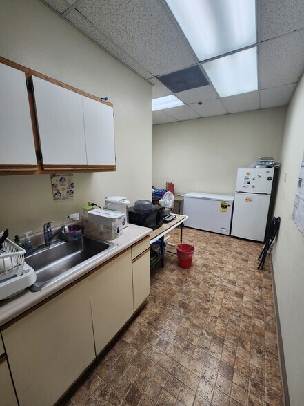 More Photos Of 236 Clary Ave, San Gabriel Warehouse For Sale