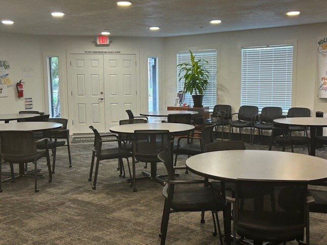 More Photos Of 18445 E Burnside St, Portland Office Residential For Sale