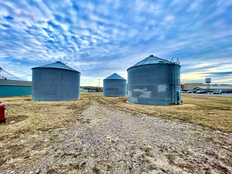 More Photos Of 2501 St Charles st, Fort Benton Self Storage For Sale